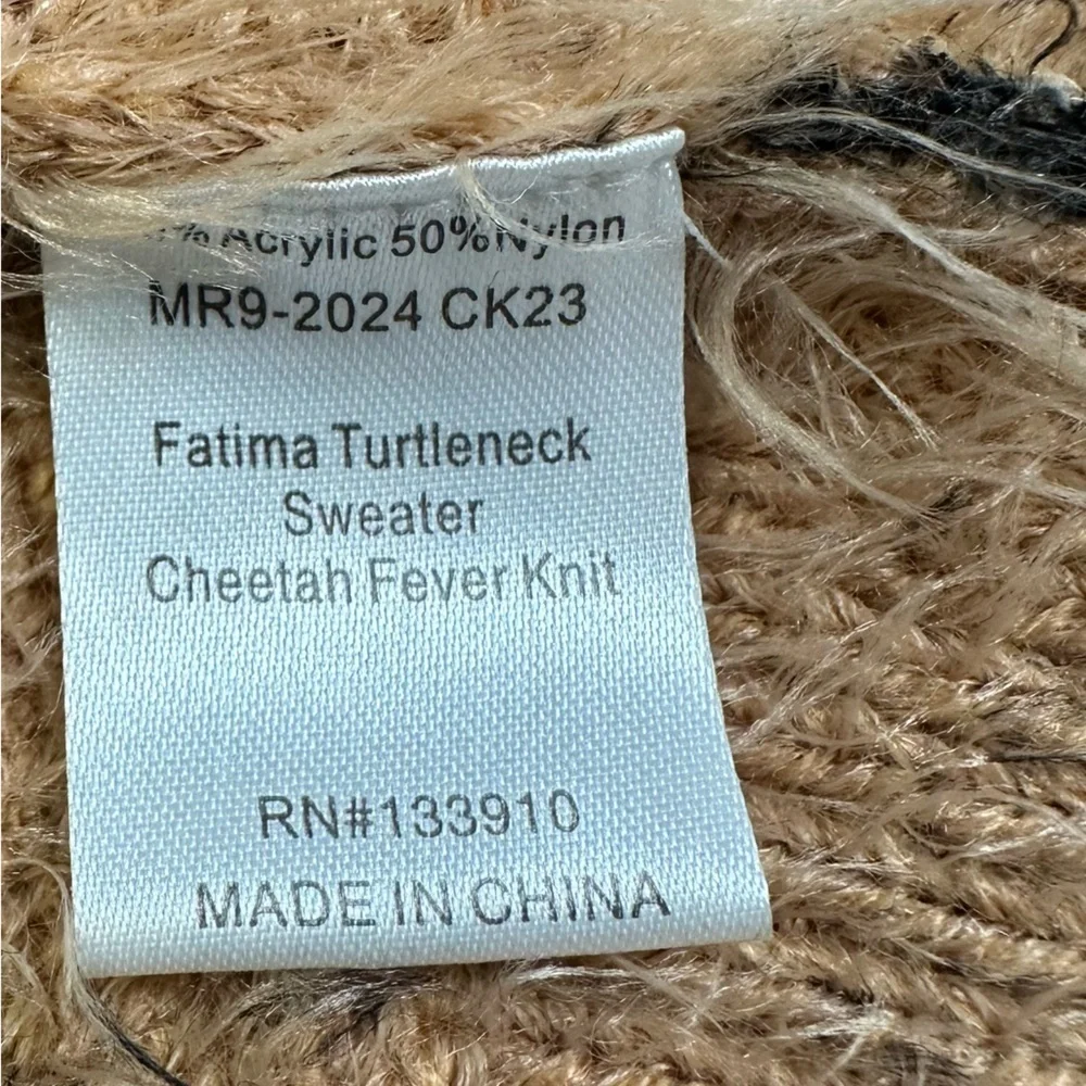 Show Me Your MuMu Women’s Fatima Turtleneck Sweater Cheetah Fever Knit Size XS - Picture 14 of 16
